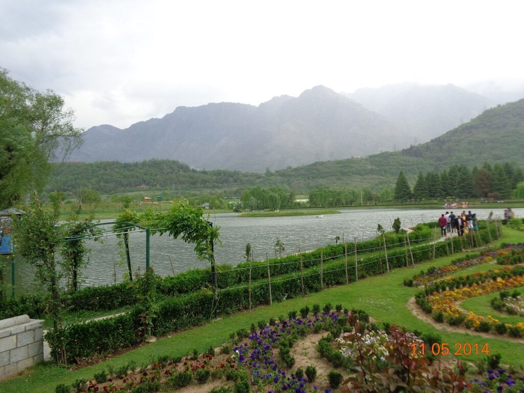 Nehru Garden Places to Visit in Srinagar