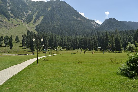 Betaab Valley - Places to Visit in Srinagar